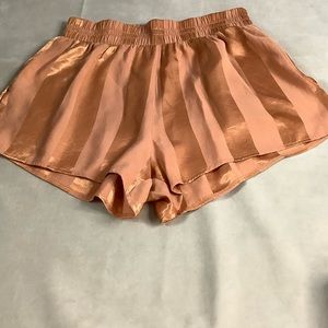 Victoria Secret Vintage Satin Lounge Shorts Sz Medium, Scalloped detail on sides